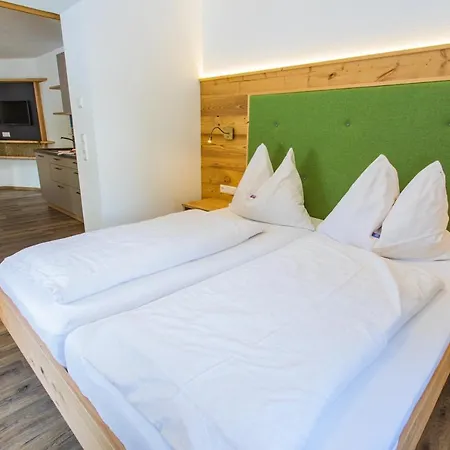 Kirchgasser Guest house 4*