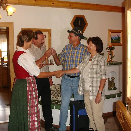Kirchgasser Guest house 4*
