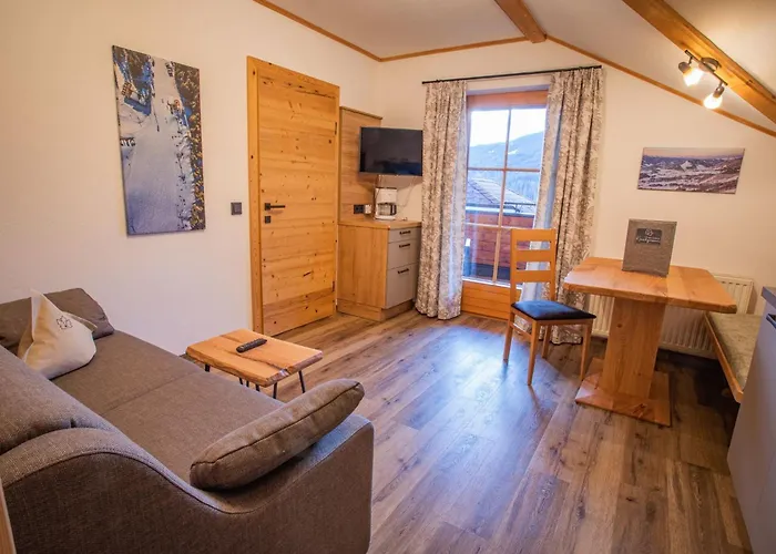 Kirchgasser Guest house 4*