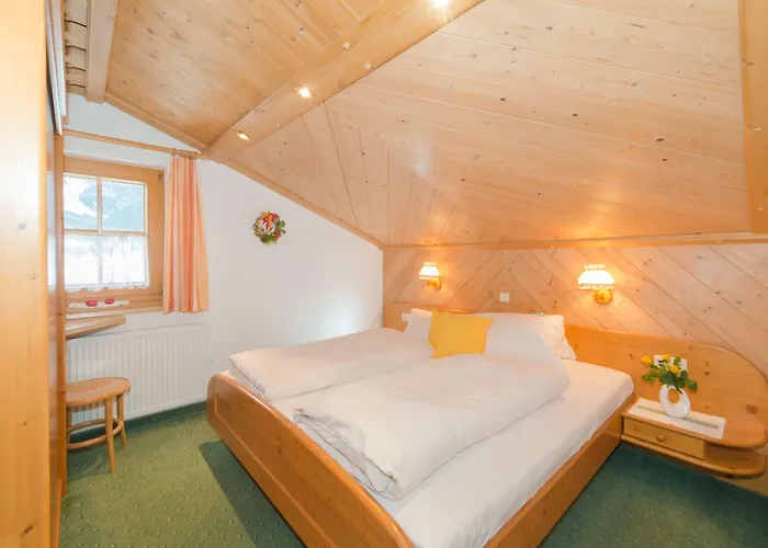 Kirchgasser Guest house 4*