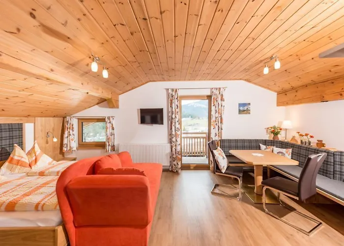 Guest house Kirchgasser 4*